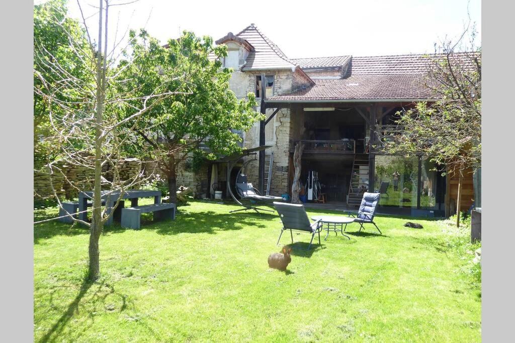 Le Coeur Du Lys Villa Chissey-les-Macon Exterior photo